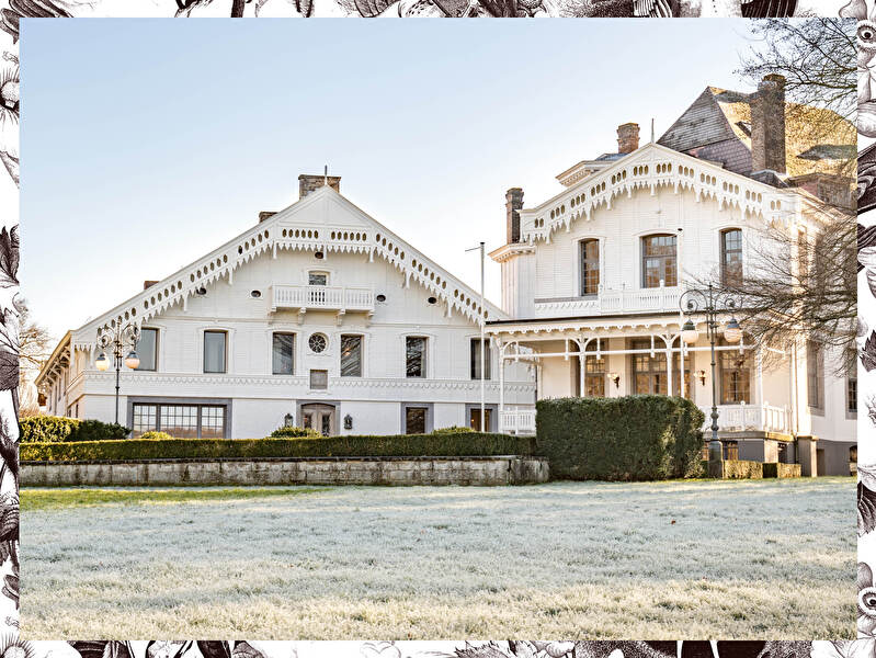 Aangezicht landgoed hotel Altenbroek met vijver