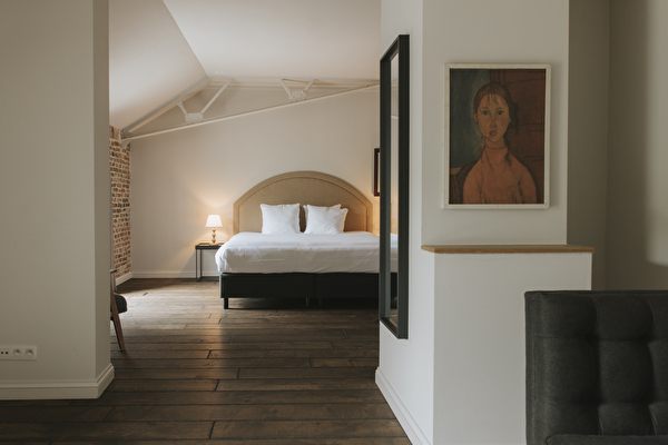 suite escape arrangement